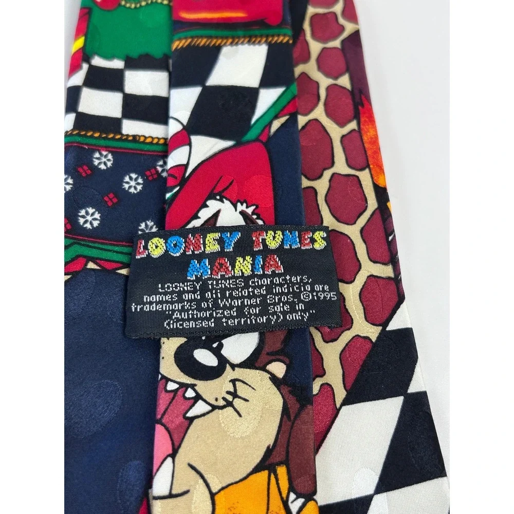 Vintage Looney Tunes Christmas Necktie 100% Silk Daffy Duck Sylvester‎ Taz